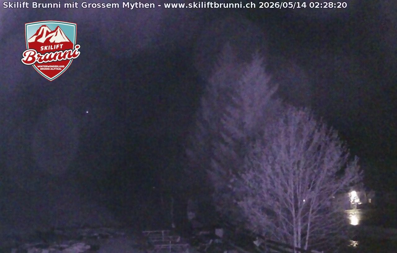 Archived image Webcam Panorama Mythen