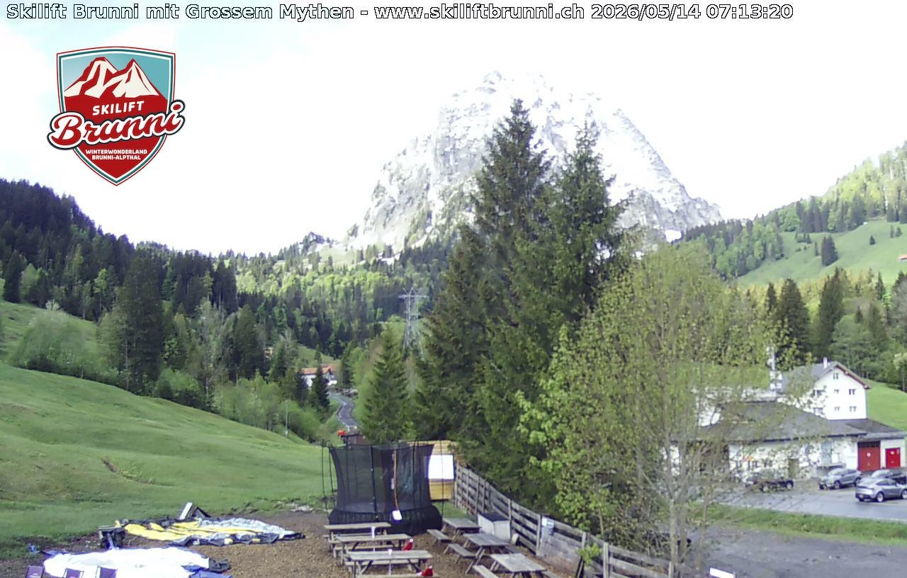 Archived image Webcam Panorama Mythen