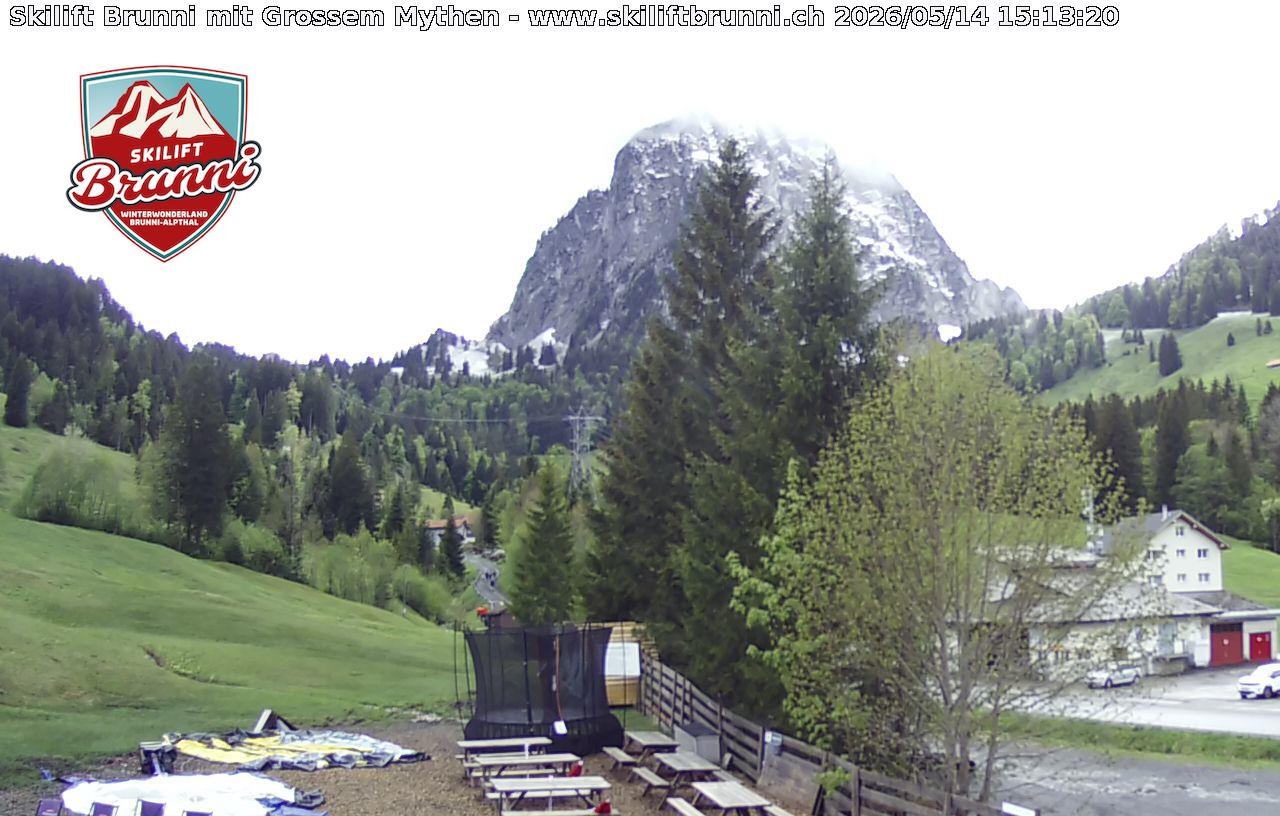 Archived image Webcam Panorama Mythen
