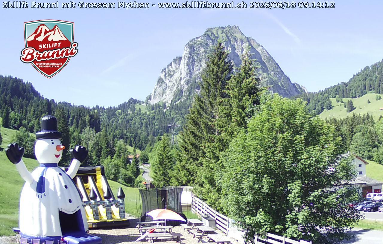 Archived image Webcam Panorama Mythen