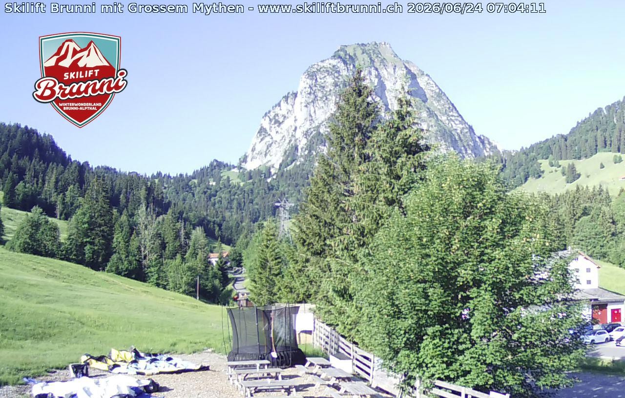 Archived image Webcam Panorama Mythen