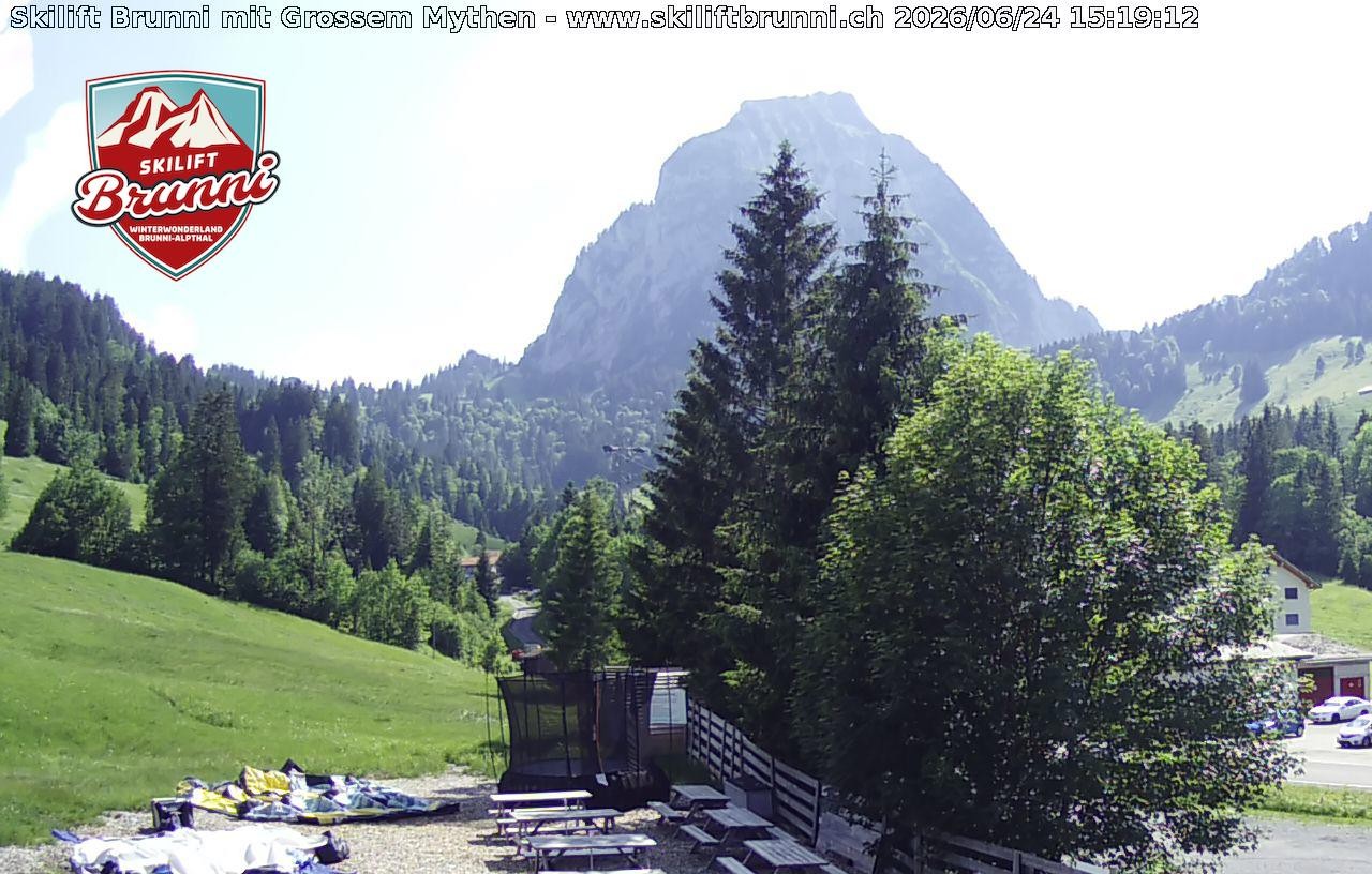 Archived image Webcam Panorama Mythen