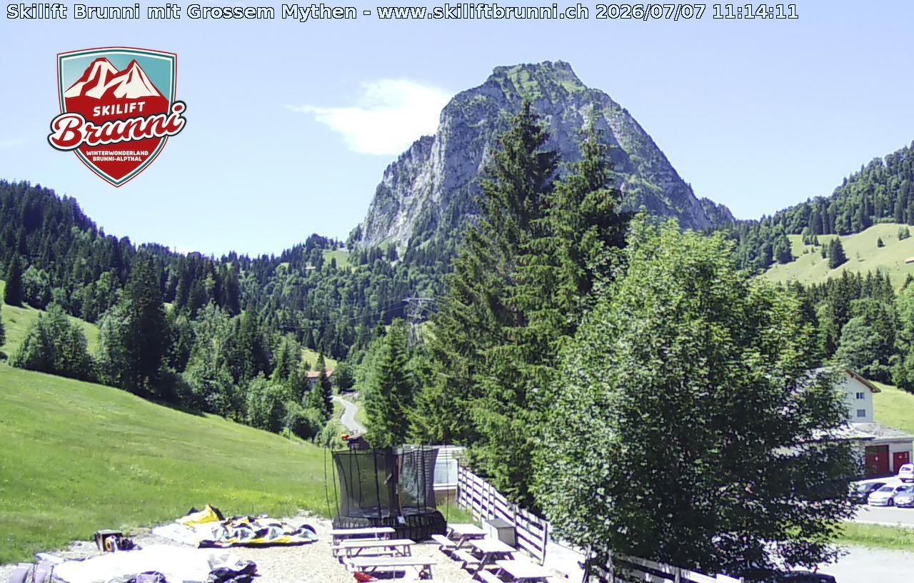 Archived image Webcam Panorama Mythen