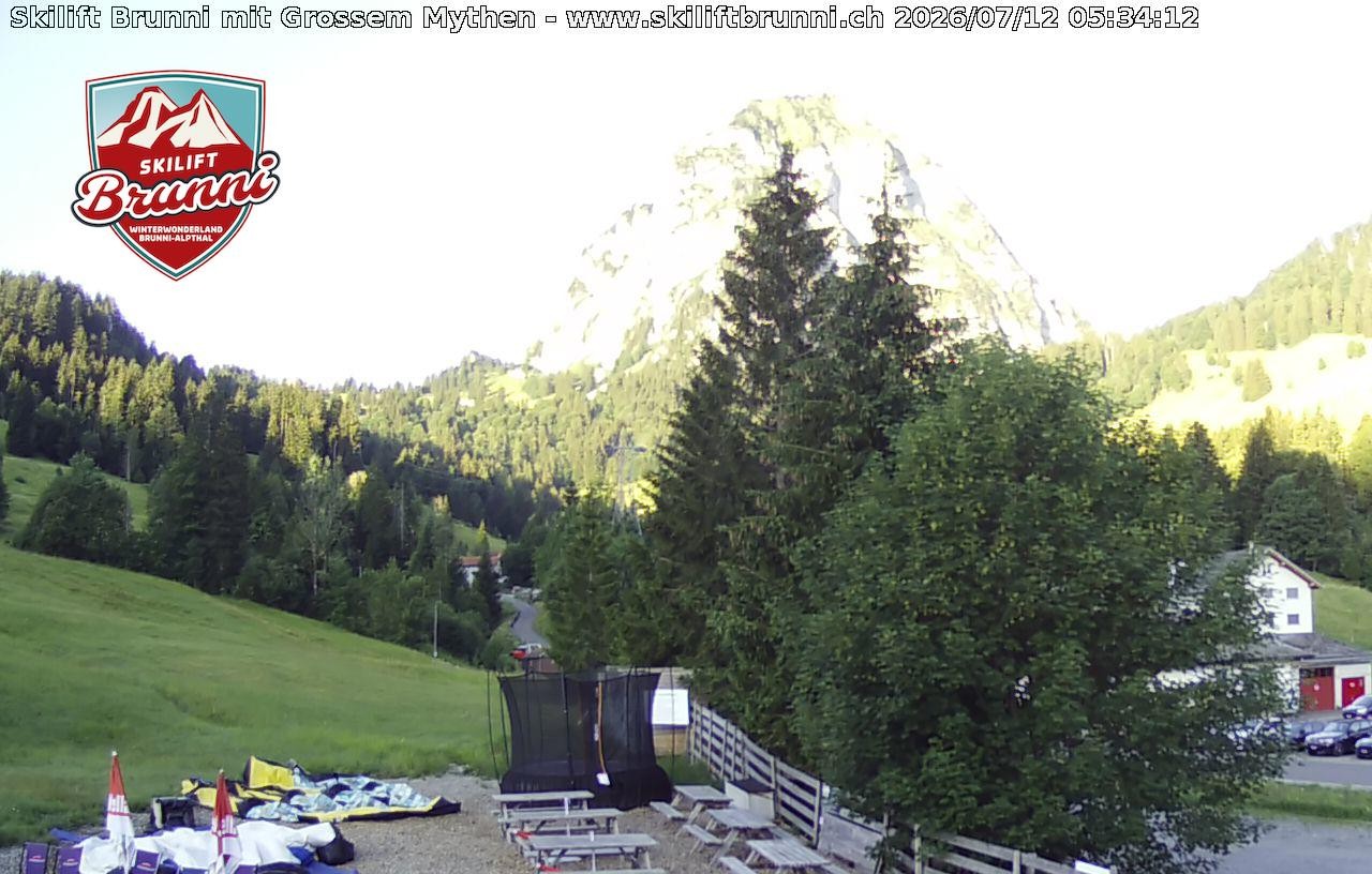 Archived image Webcam Panorama Mythen