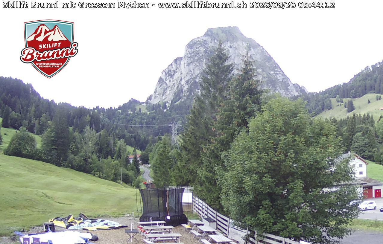 Archived image Webcam Panorama Mythen