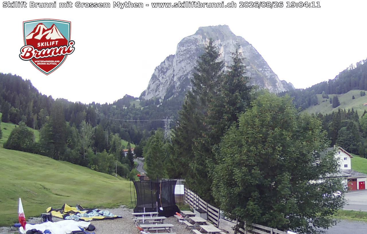 Archived image Webcam Panorama Mythen