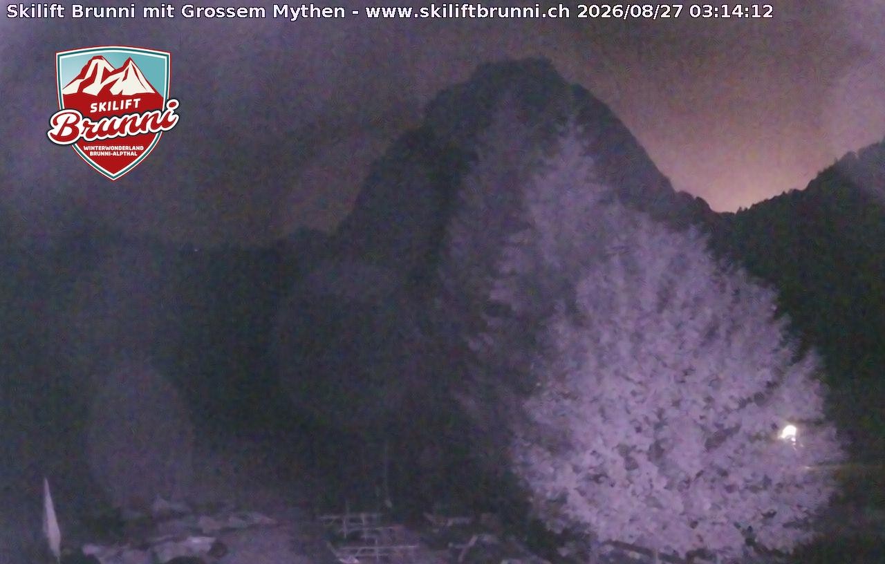 Archived image Webcam Panorama Mythen