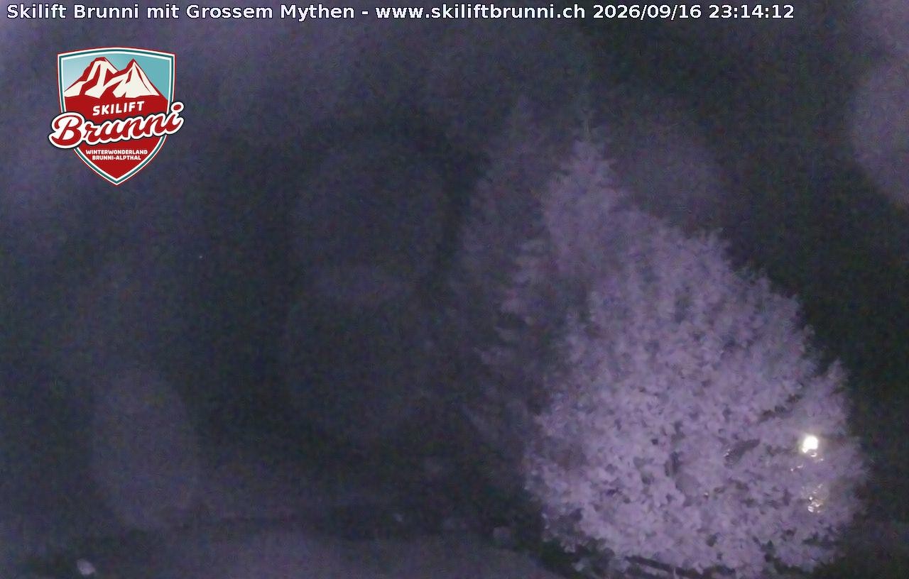 Archived image Webcam Panorama Mythen