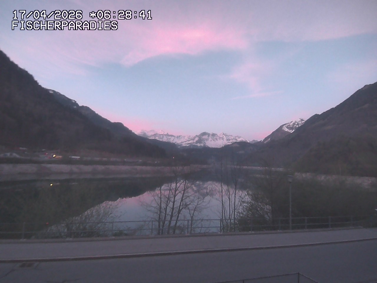 Archiv Foto Webcam Lungerersee - Blickrichtung Süden