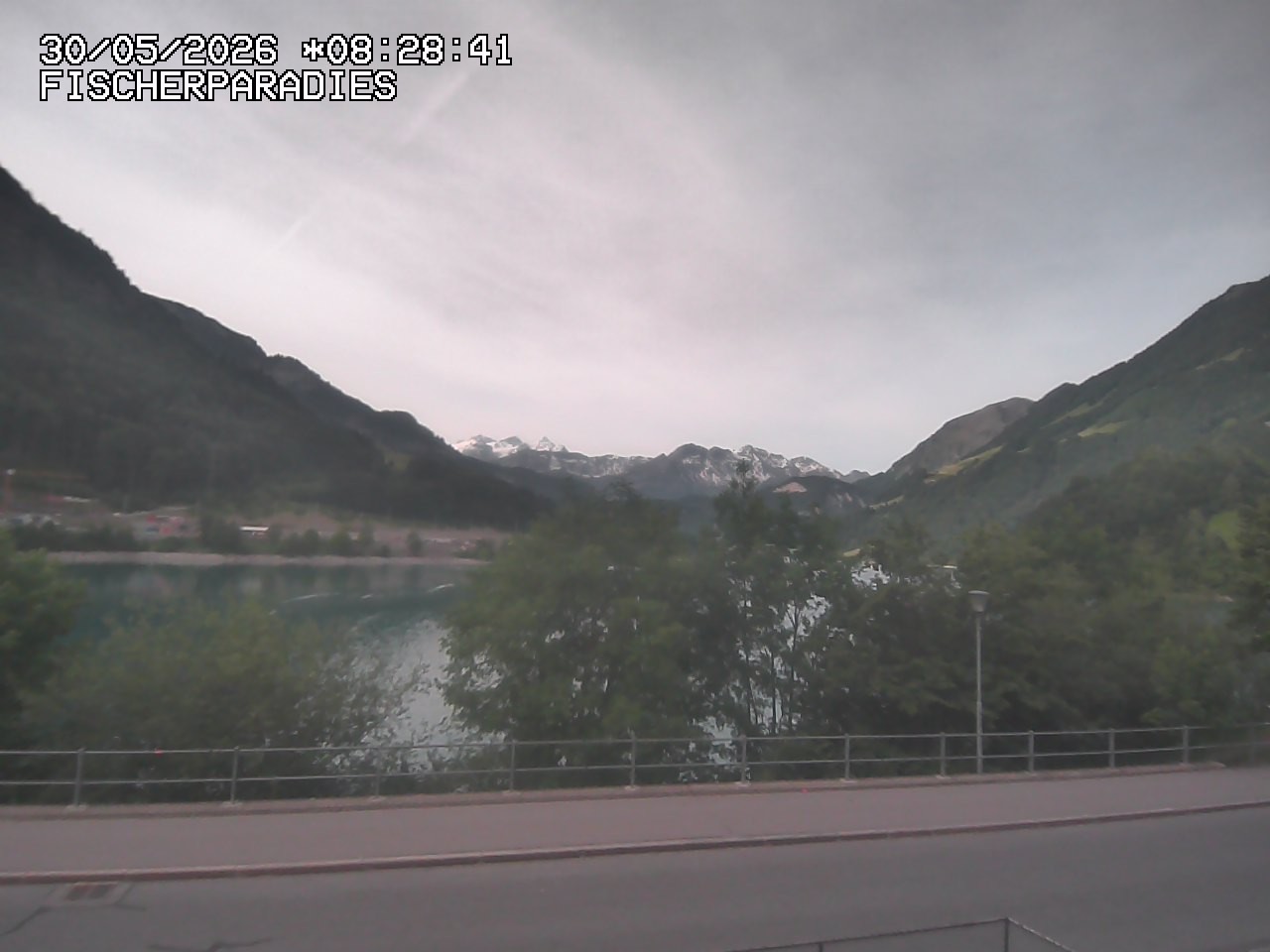 Archived image Webcam "Fischerparadies" Lungerersee