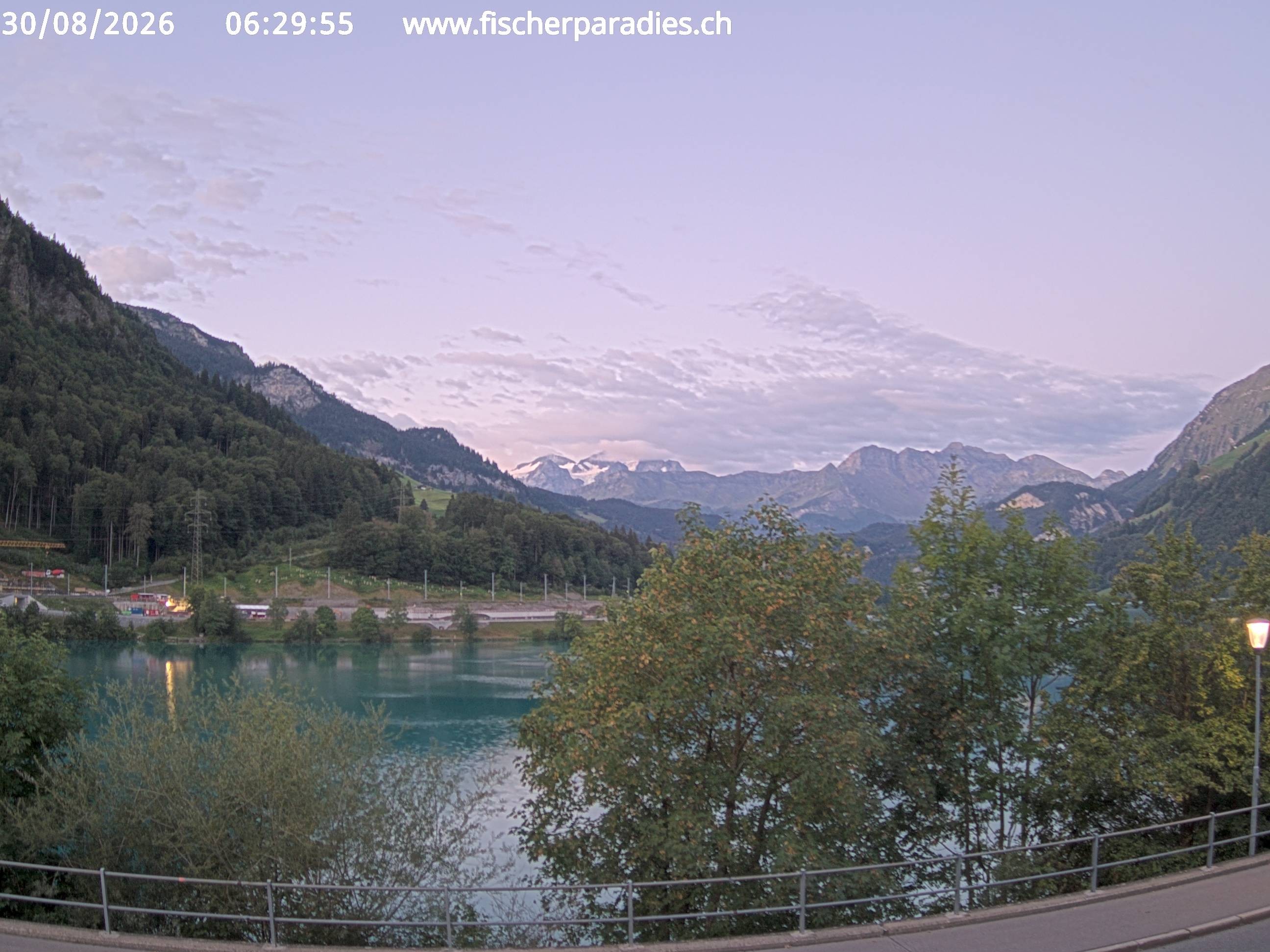Archived image Webcam "Fischerparadies" Lungerersee