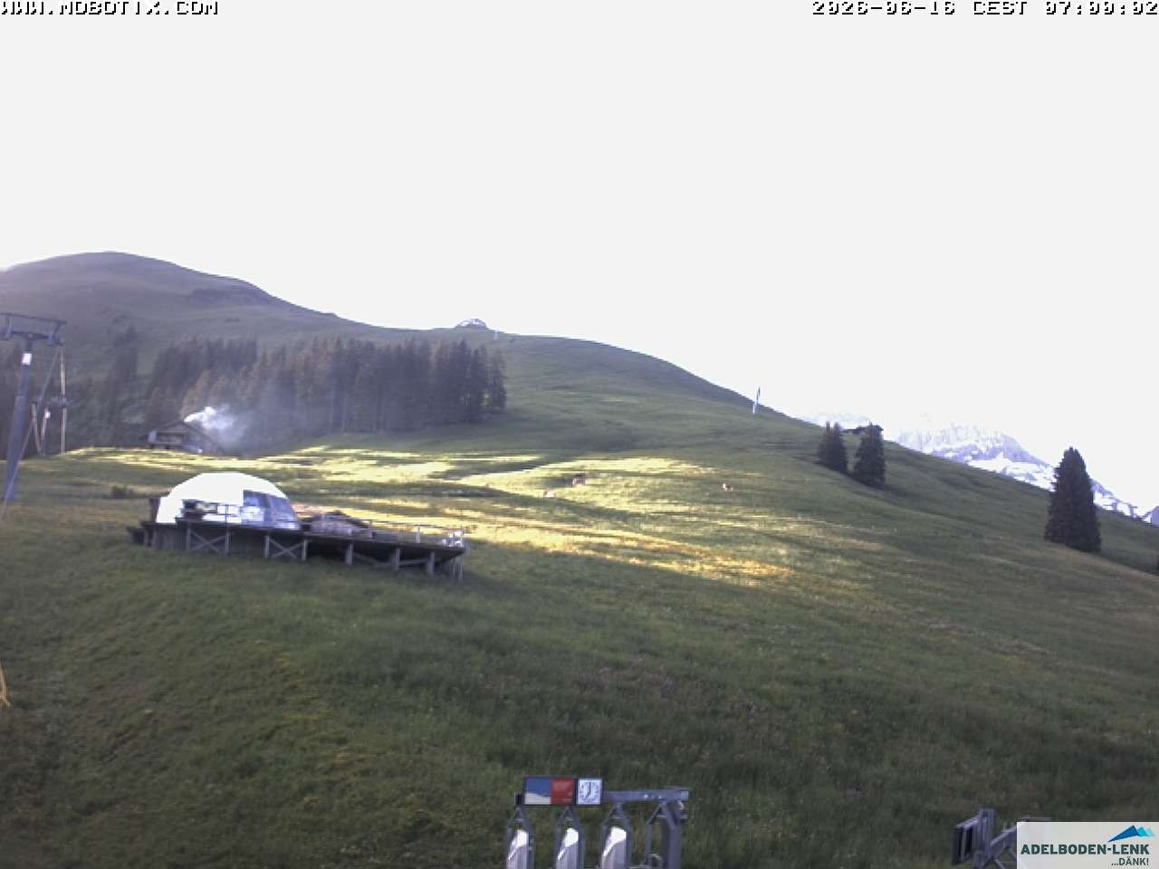 Archived image Webcam Base Station Metschstand, Adelboden Lenk