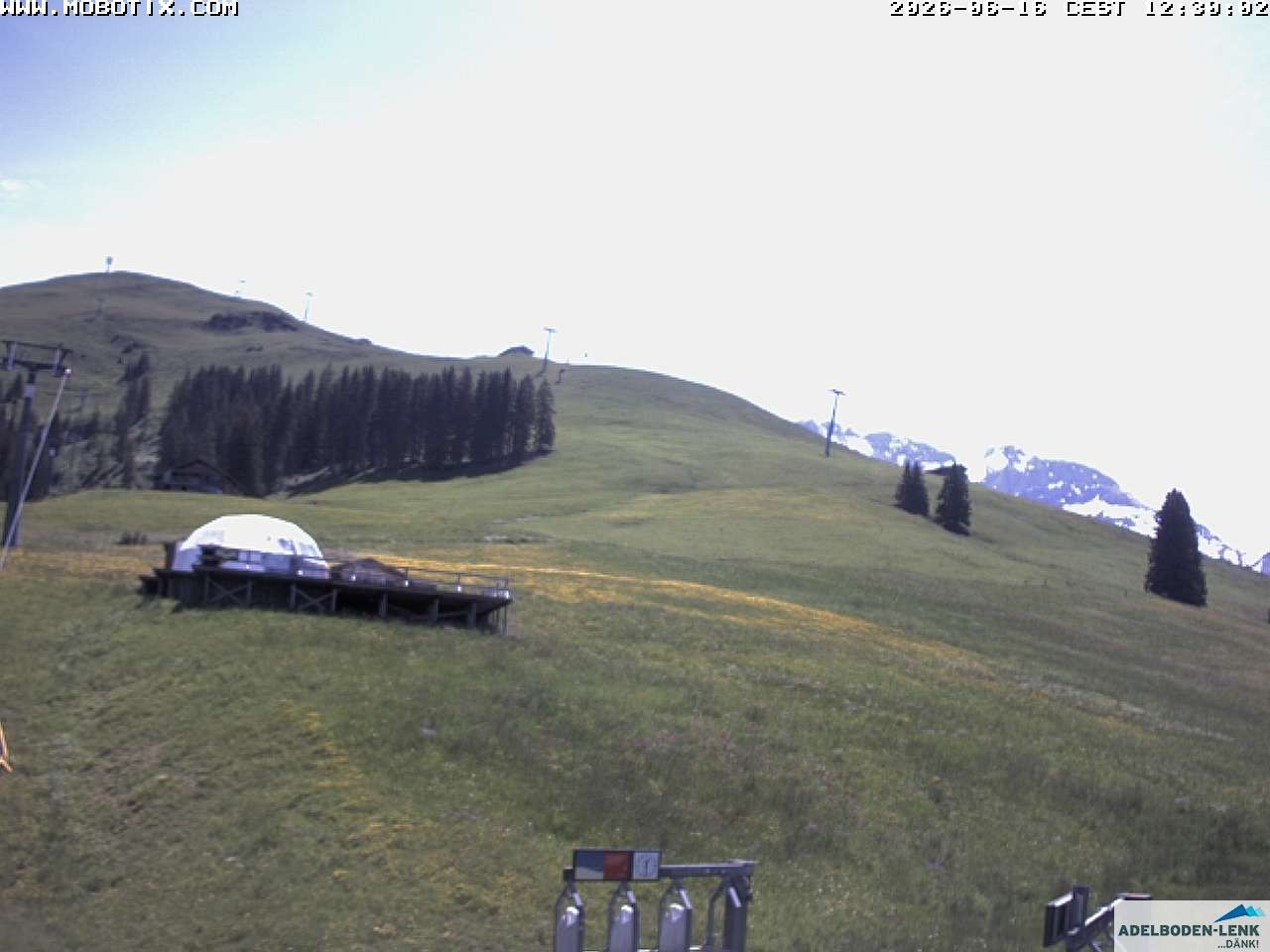 Archived image Webcam Base Station Metschstand, Adelboden Lenk