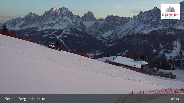 Archived image Webcam Sexten Dolomites: Helm Mountain