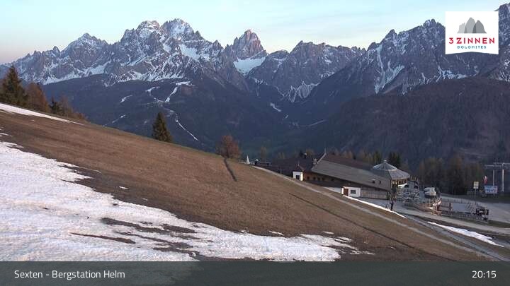 Archiv Foto Webcam Helm Plateau in den Sextner Dolomiten