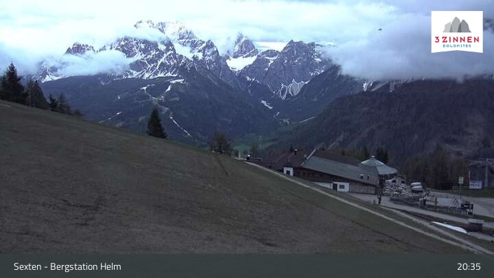Archiv Foto Webcam Helm Plateau in den Sextner Dolomiten