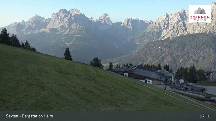 Archived image Webcam Sexten Dolomites: Helm Mountain