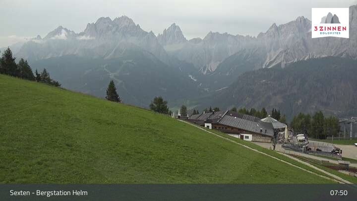 Archived image Webcam Sexten Dolomites: Helm Mountain