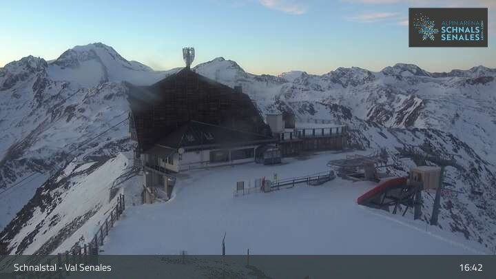 Archiv Foto Webcam Schnalstaler Gletscherbahn - Bergstation