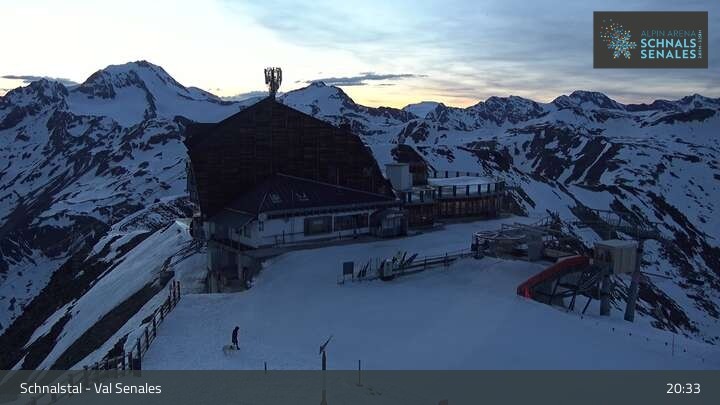 Archived image Webcam Schnalstal Gletscherbahn - Top Station