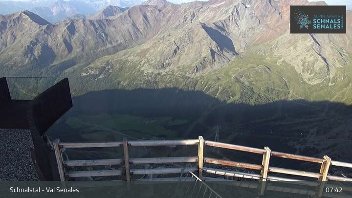 Archiv Foto Webcam Schnalstaler Gletscherbahn - Bergstation