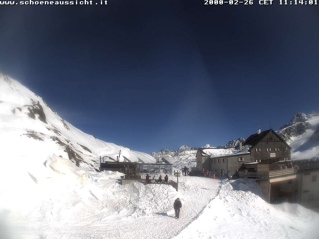 Archived image Webcam Schnalstal: Hut "Schöne Aussicht"