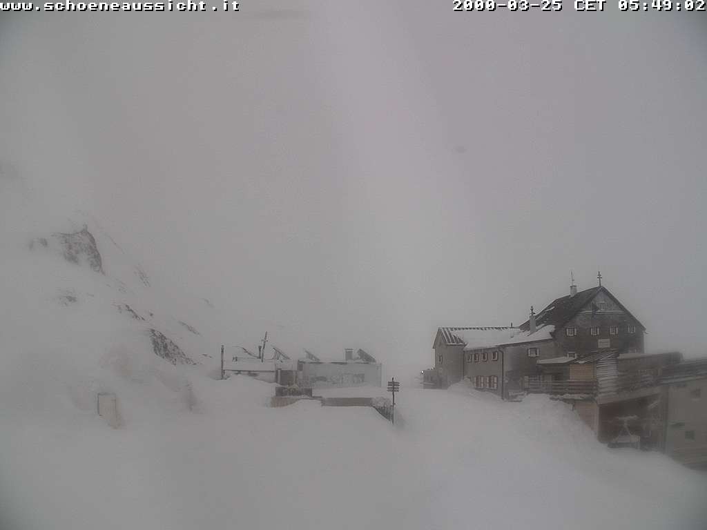 Archived image Webcam Schnalstal: Hut "Schöne Aussicht"
