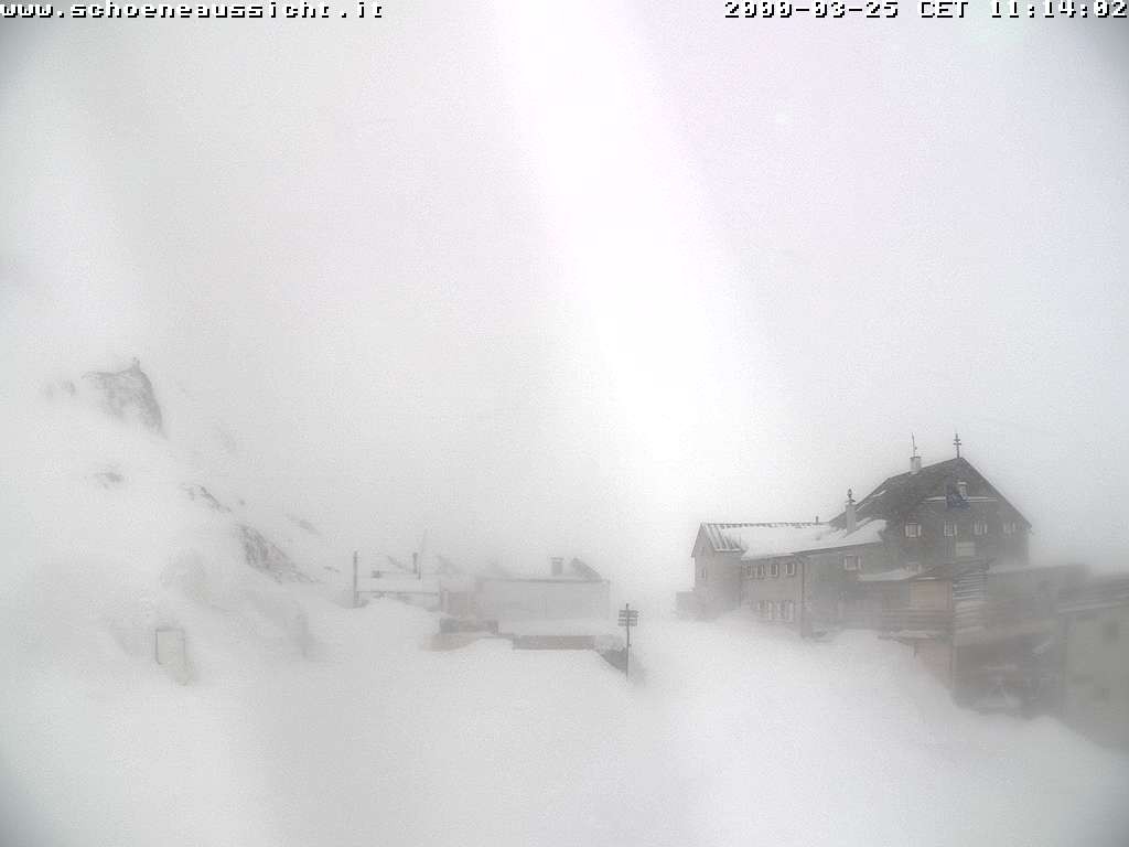 Archived image Webcam Schnalstal: Hut "Schöne Aussicht"