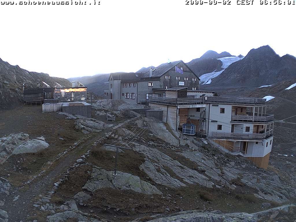Archived image Webcam Schnalstal: Hut "Schöne Aussicht"