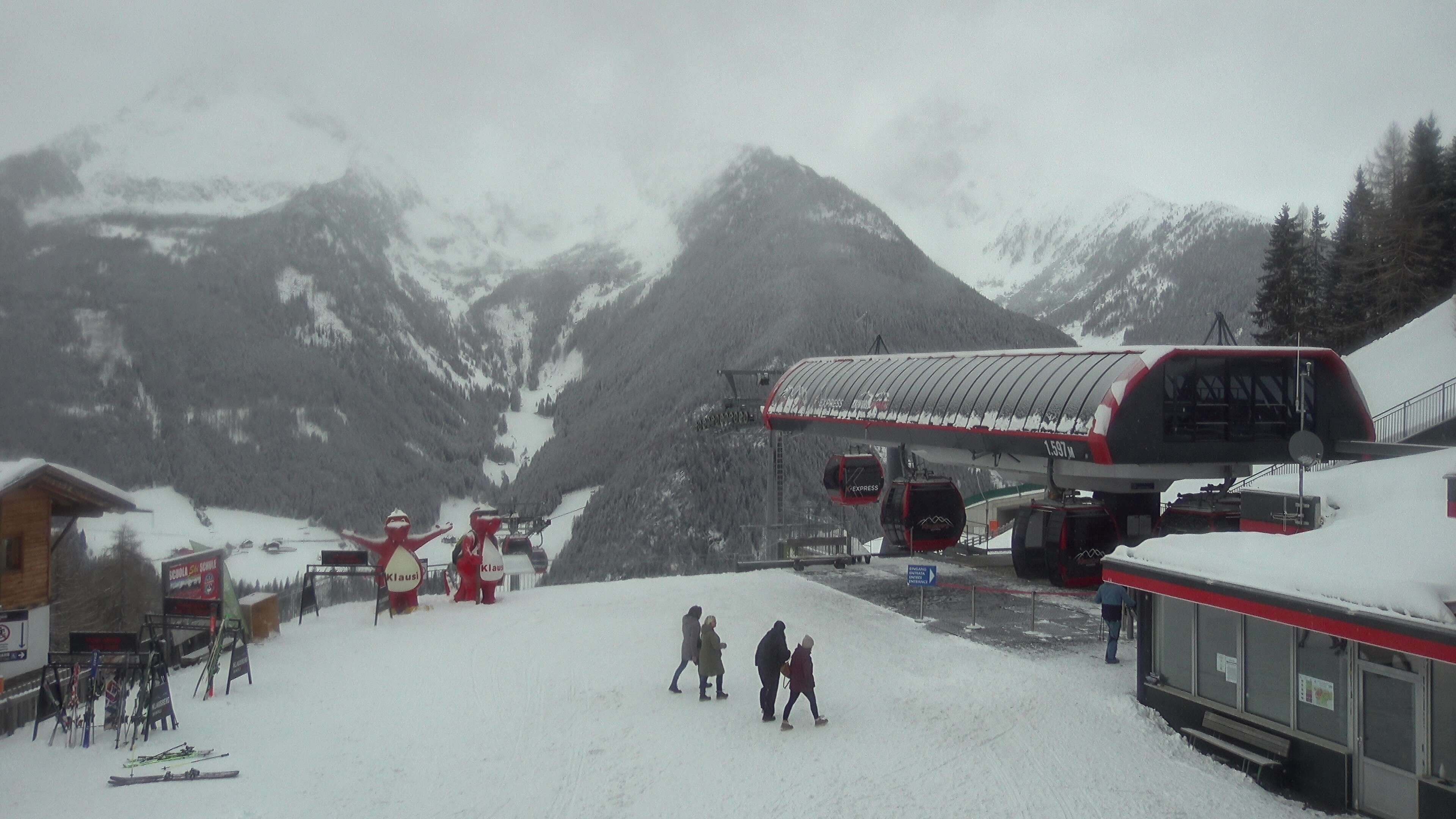 Archived image Webcam Klausberg upper station