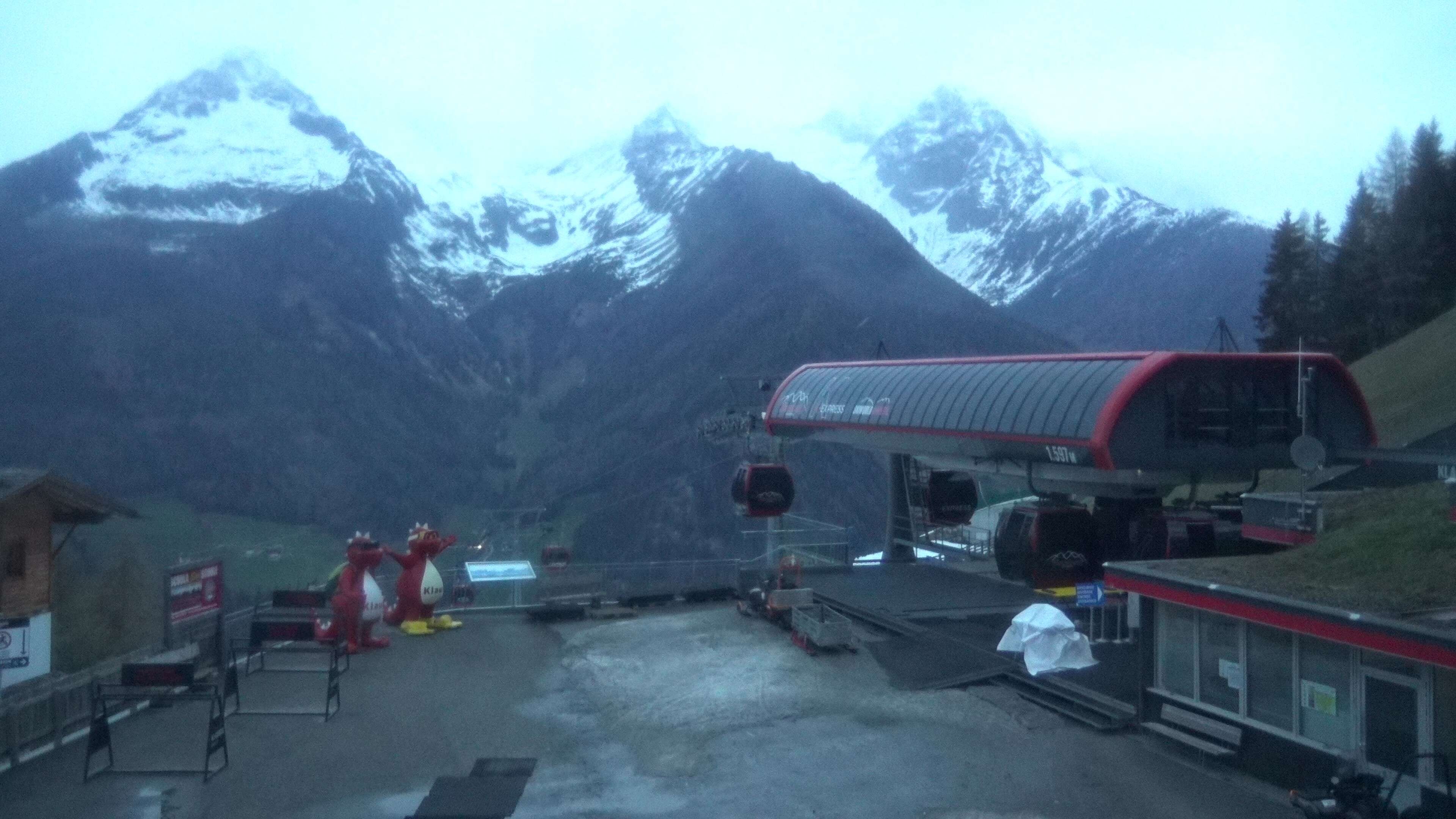 Archived image Webcam Klausberg upper station