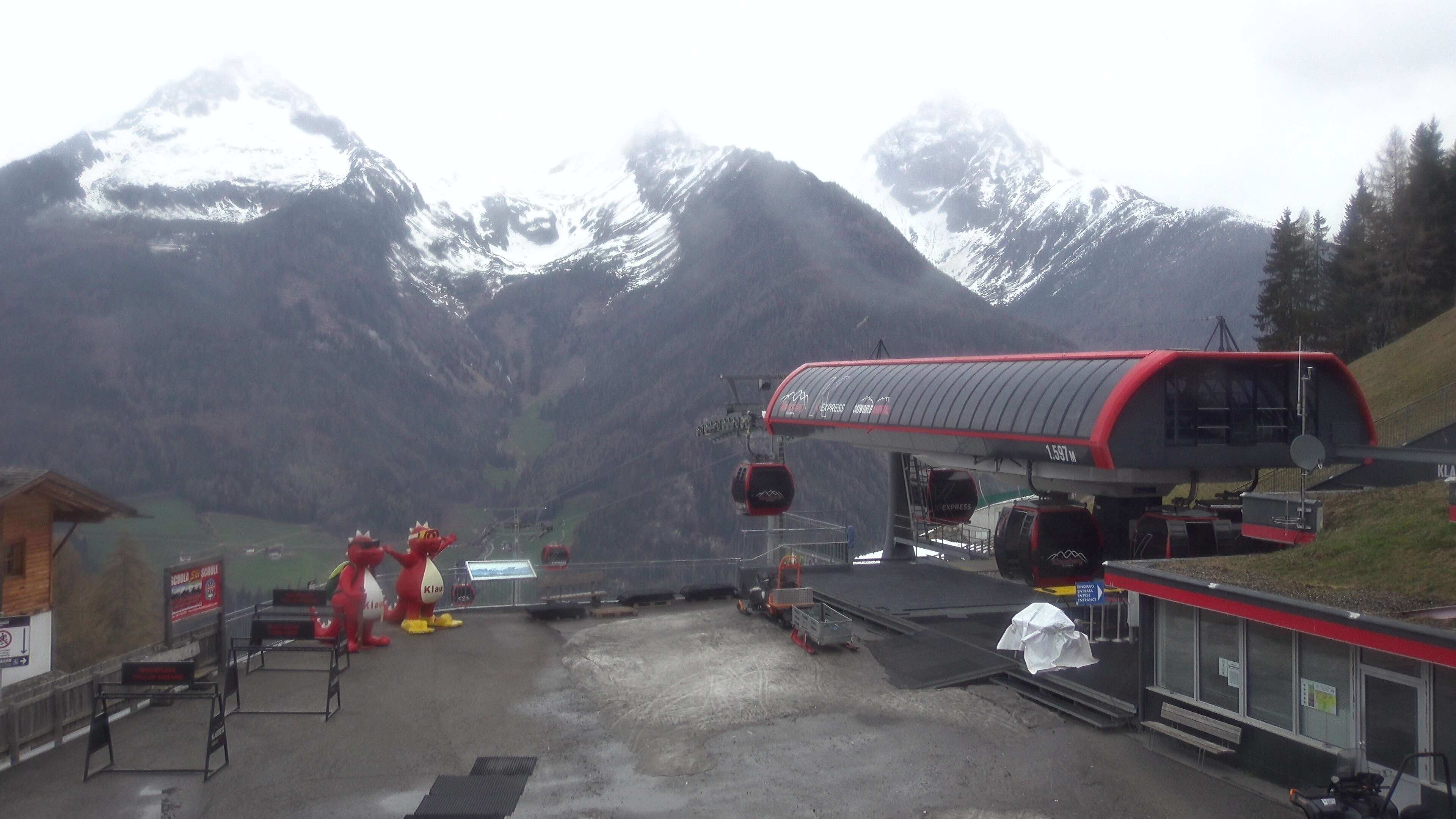 Archived image Webcam Klausberg upper station