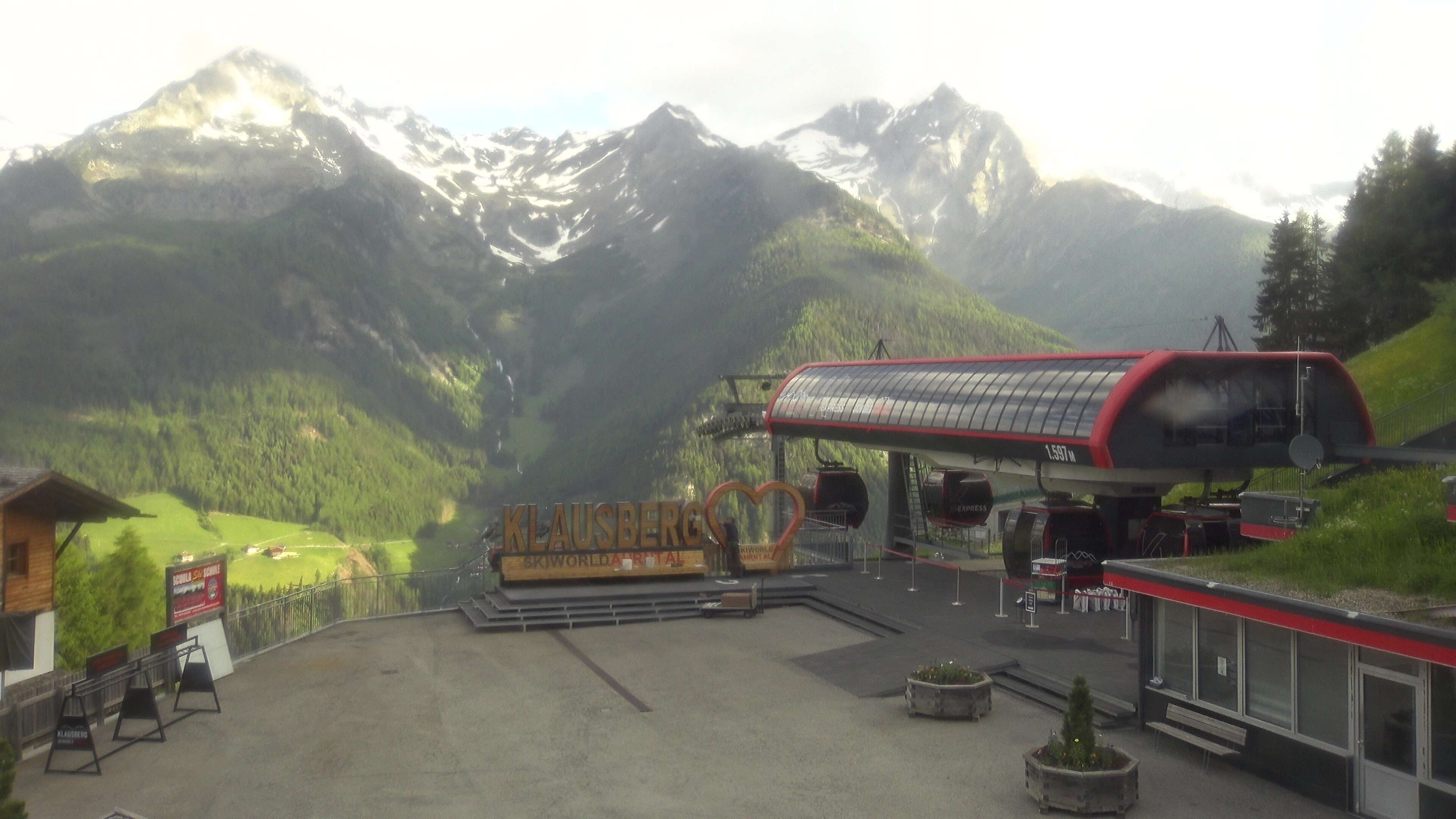 Archived image Webcam Klausberg upper station