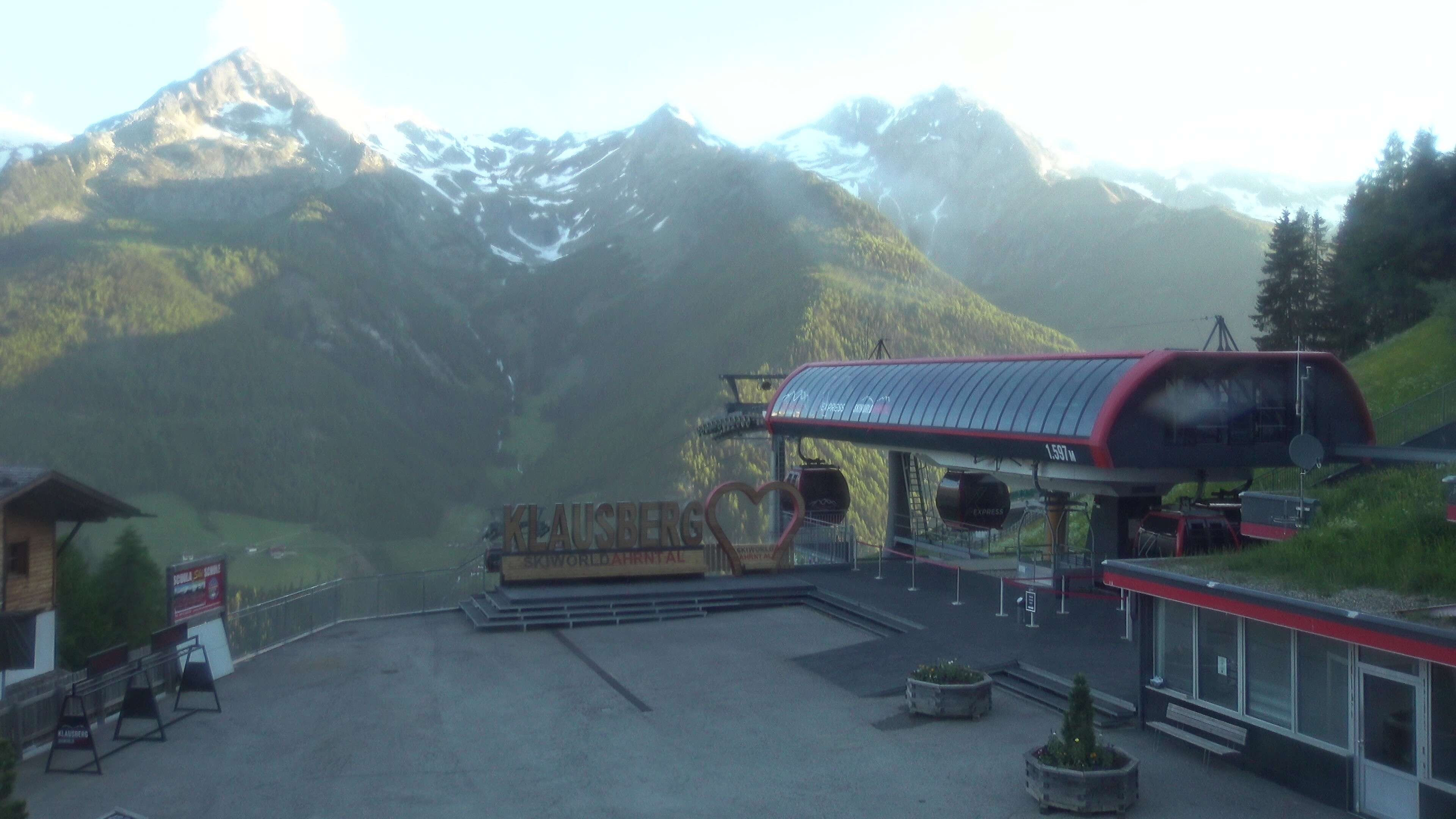 Archiv Foto Webcam Bergstation Klausberg