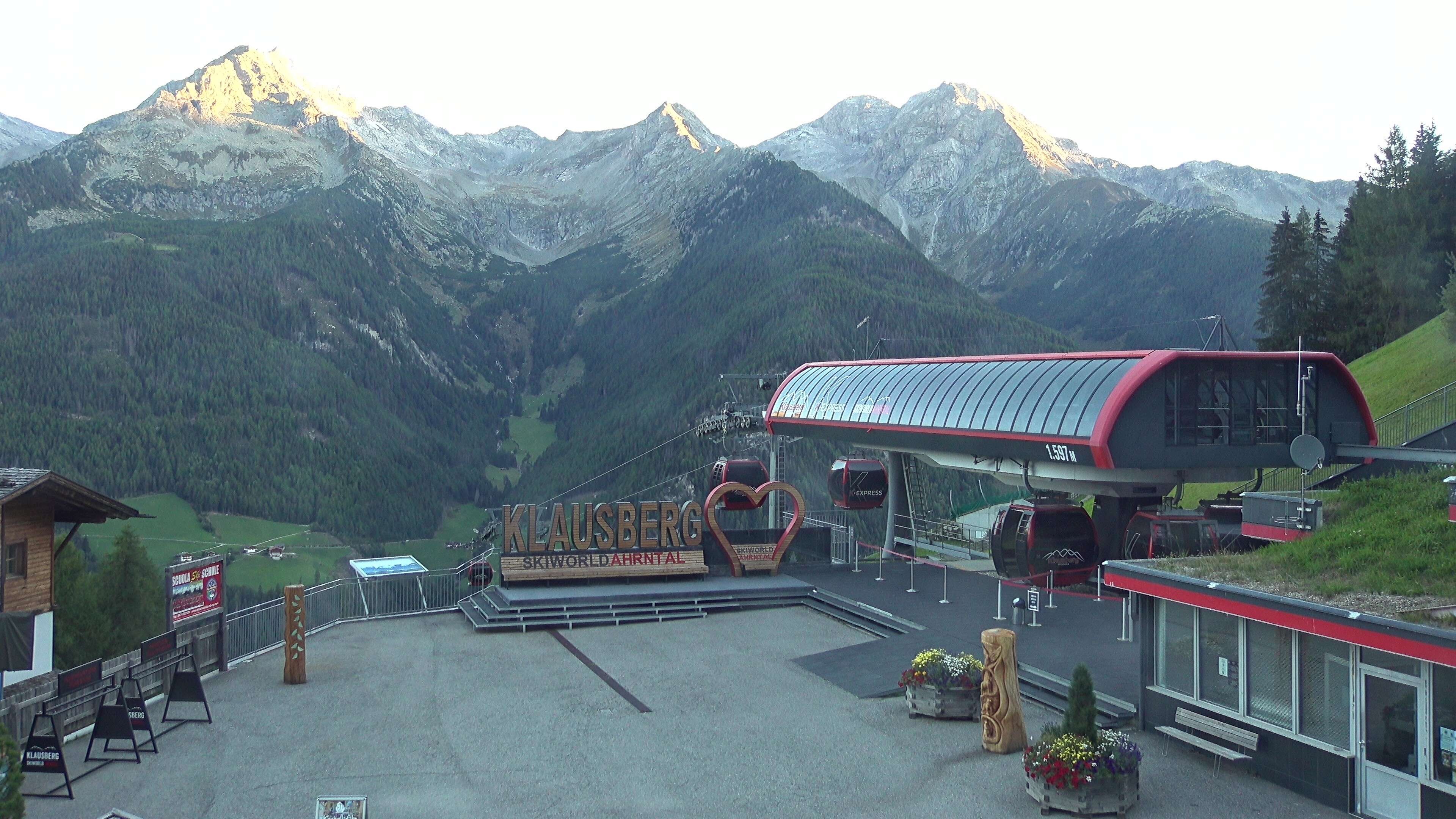 Archiv Foto Webcam Bergstation Klausberg