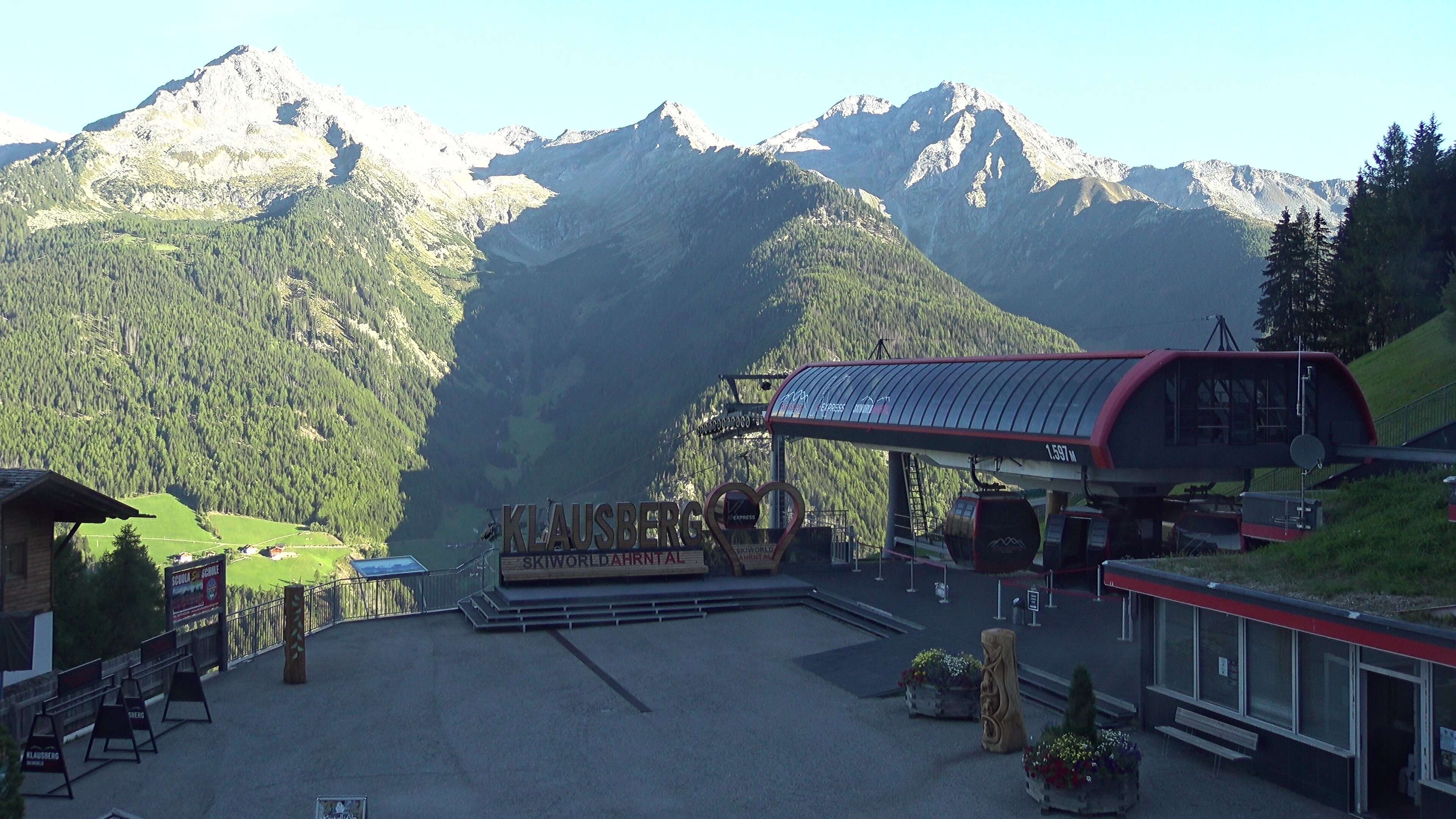 Archiv Foto Webcam Bergstation Klausberg