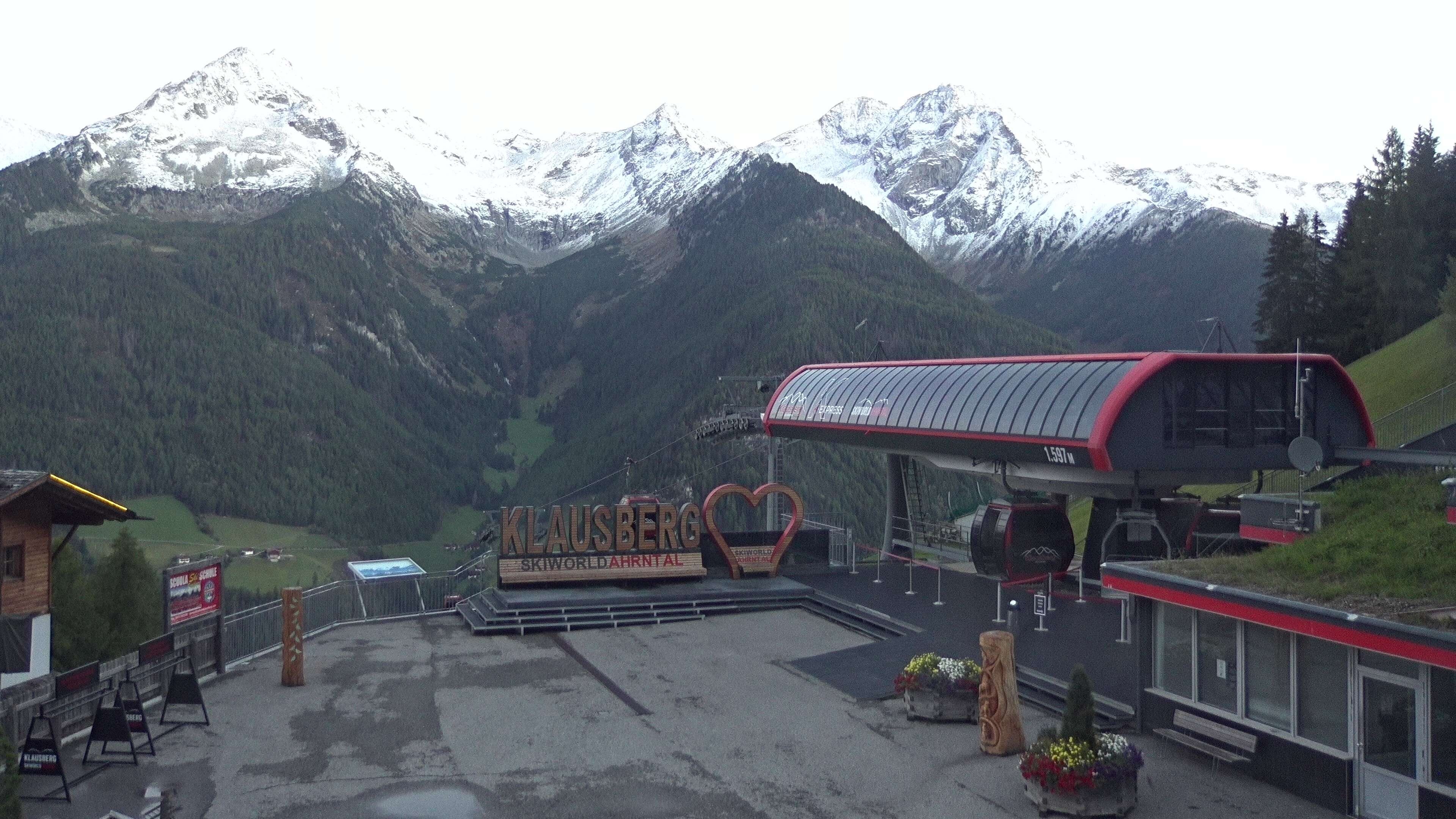 Archived image Webcam Klausberg upper station