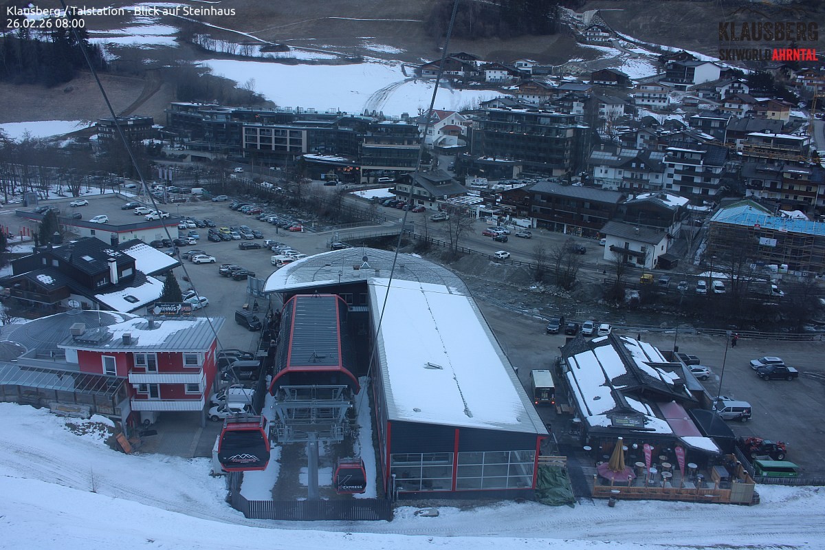 Archived image Webcam Klausberg gondola, Cadipietra/Steinhaus