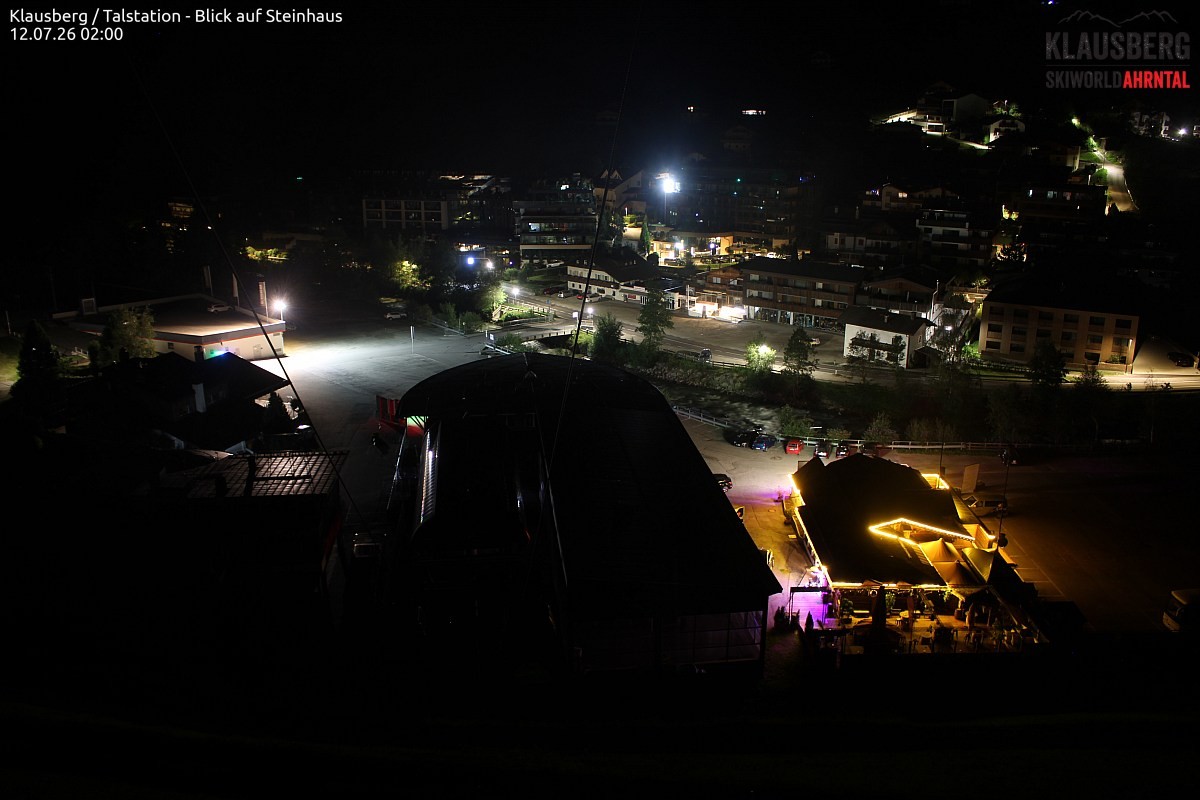 Archived image Webcam Klausberg gondola, Cadipietra/Steinhaus