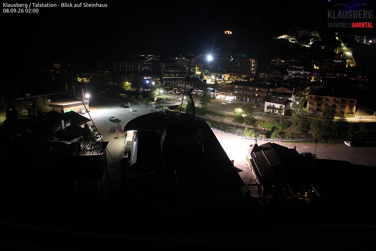 Archived image Webcam Klausberg gondola, Cadipietra/Steinhaus