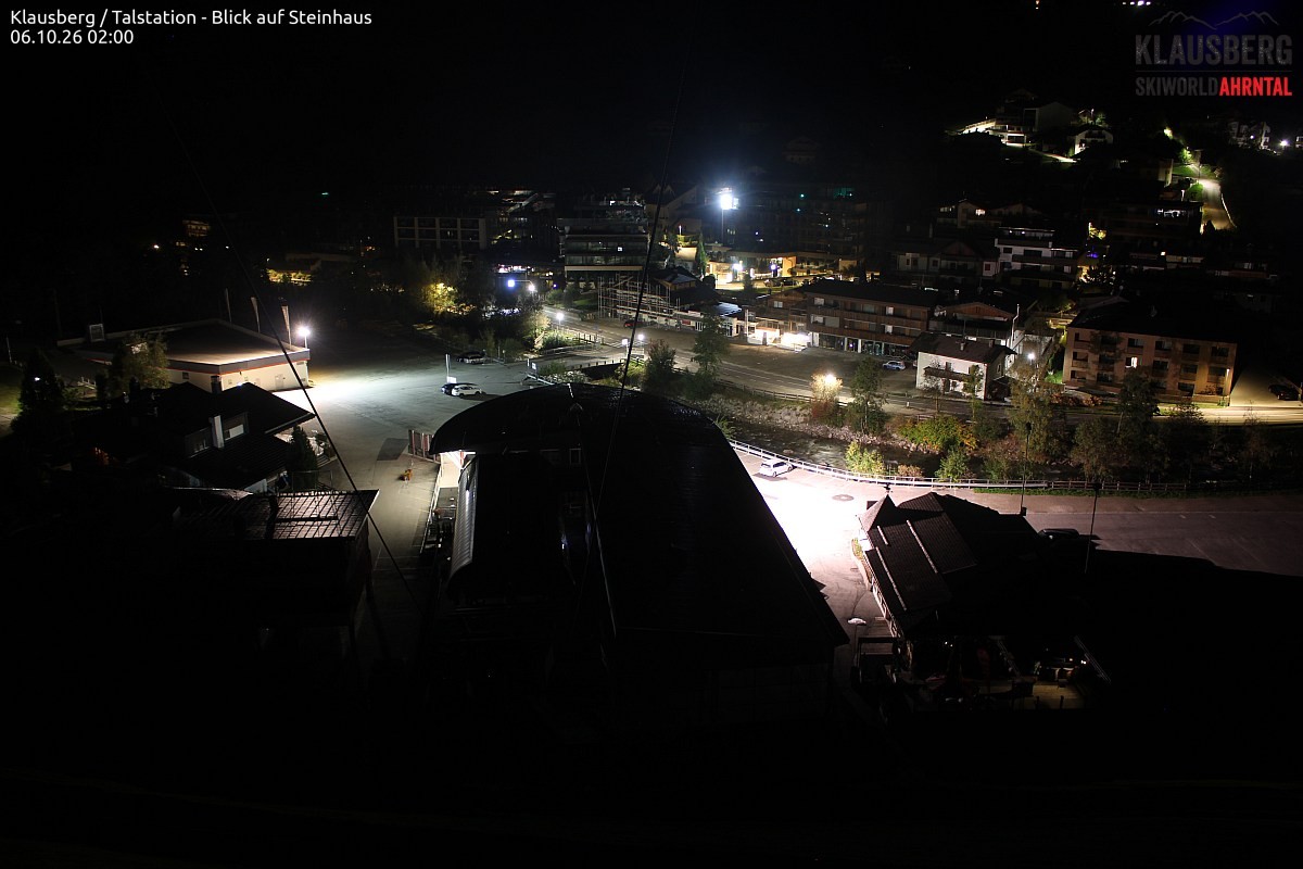 Archived image Webcam Klausberg gondola, Cadipietra/Steinhaus