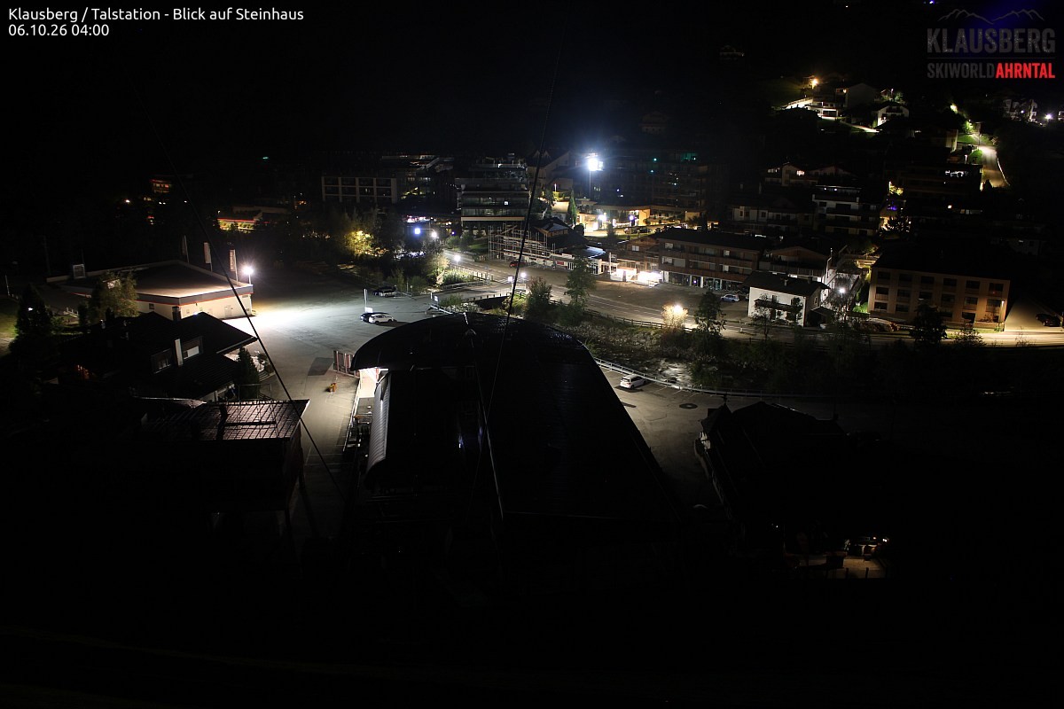 Archived image Webcam Klausberg gondola, Cadipietra/Steinhaus