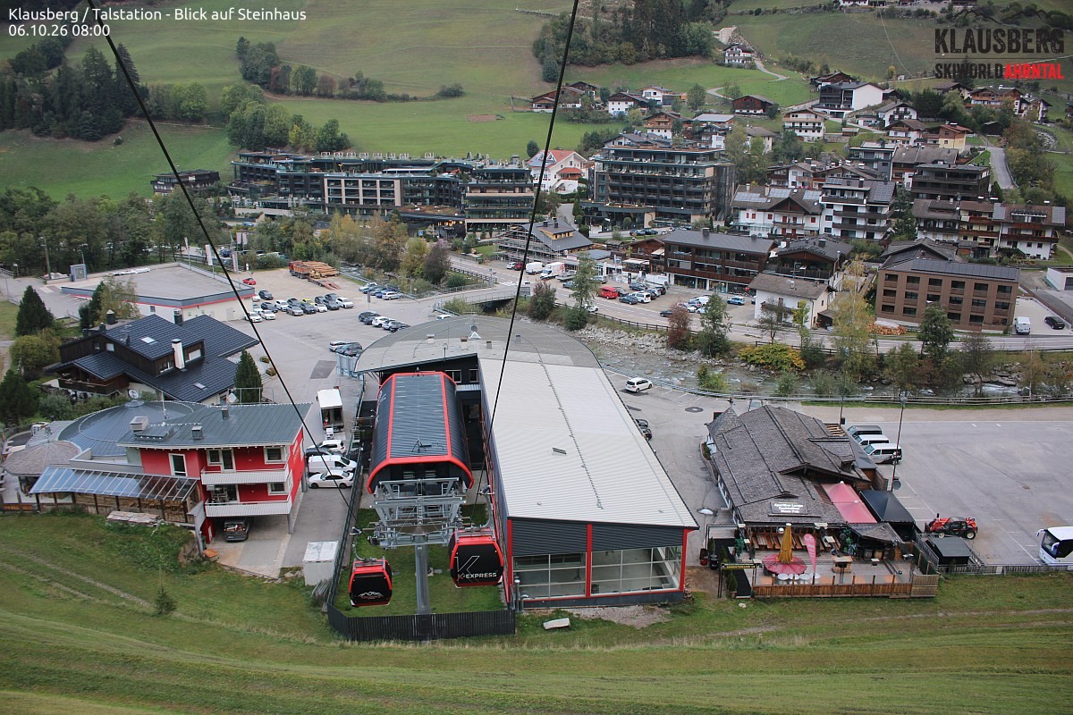Archived image Webcam Klausberg gondola, Cadipietra/Steinhaus