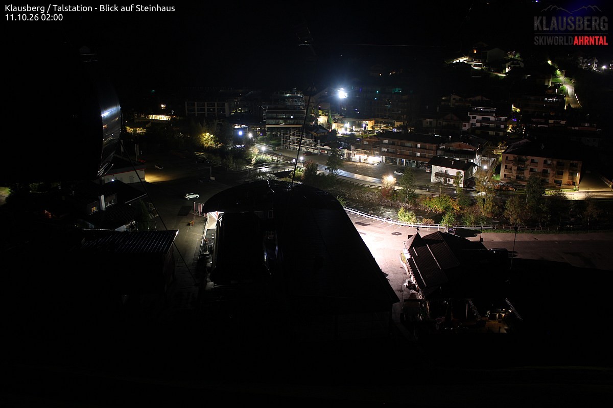 Archived image Webcam Klausberg gondola, Cadipietra/Steinhaus