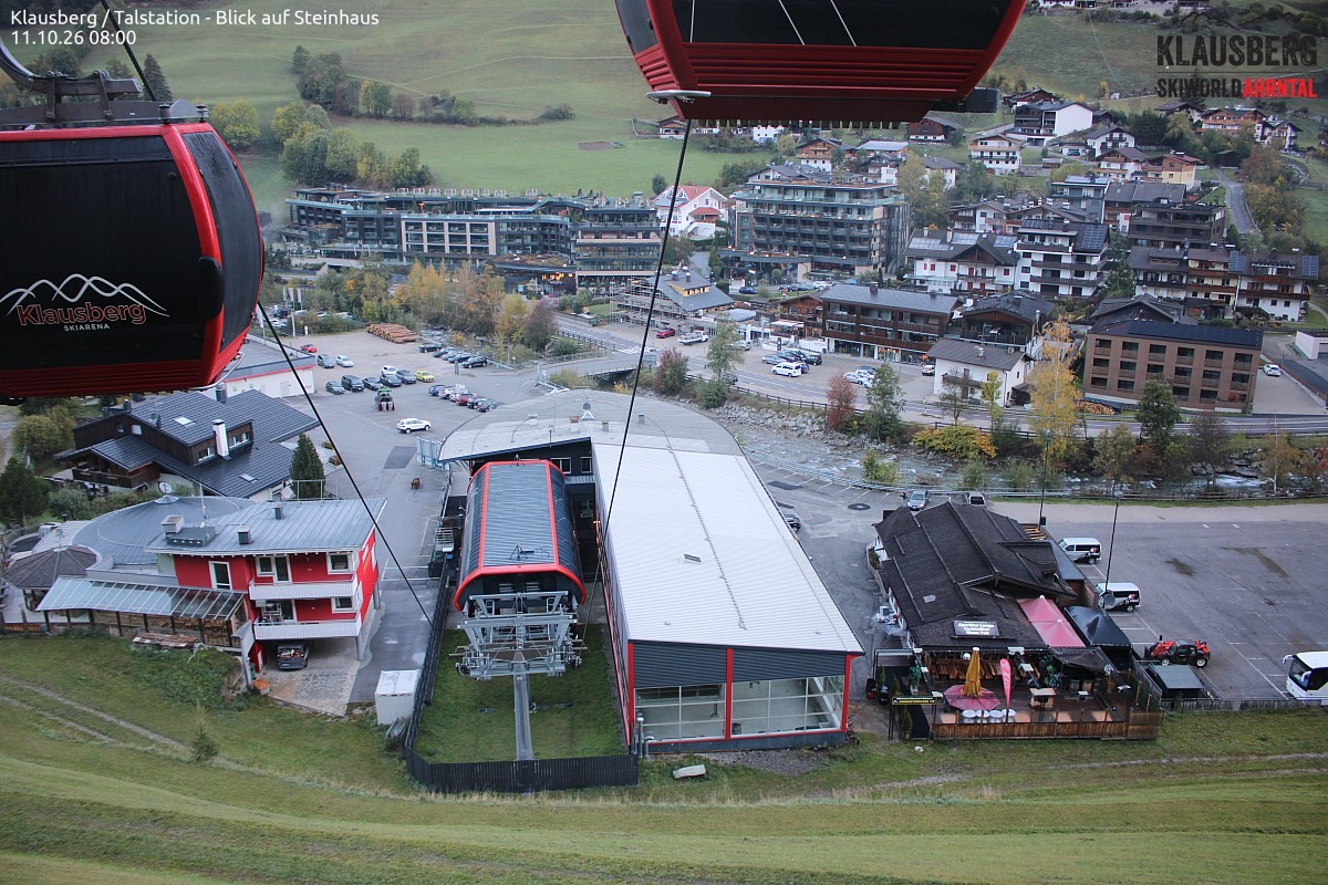 Archived image Webcam Klausberg gondola, Cadipietra/Steinhaus