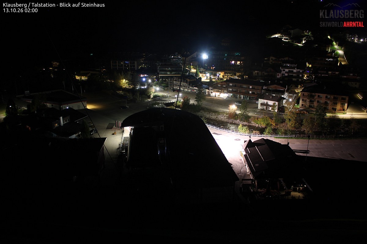 Archived image Webcam Klausberg gondola, Cadipietra/Steinhaus