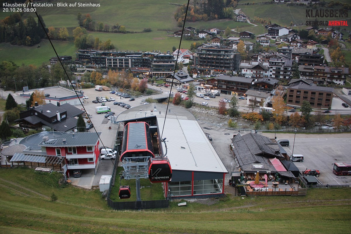 Archived image Webcam Klausberg gondola, Cadipietra/Steinhaus