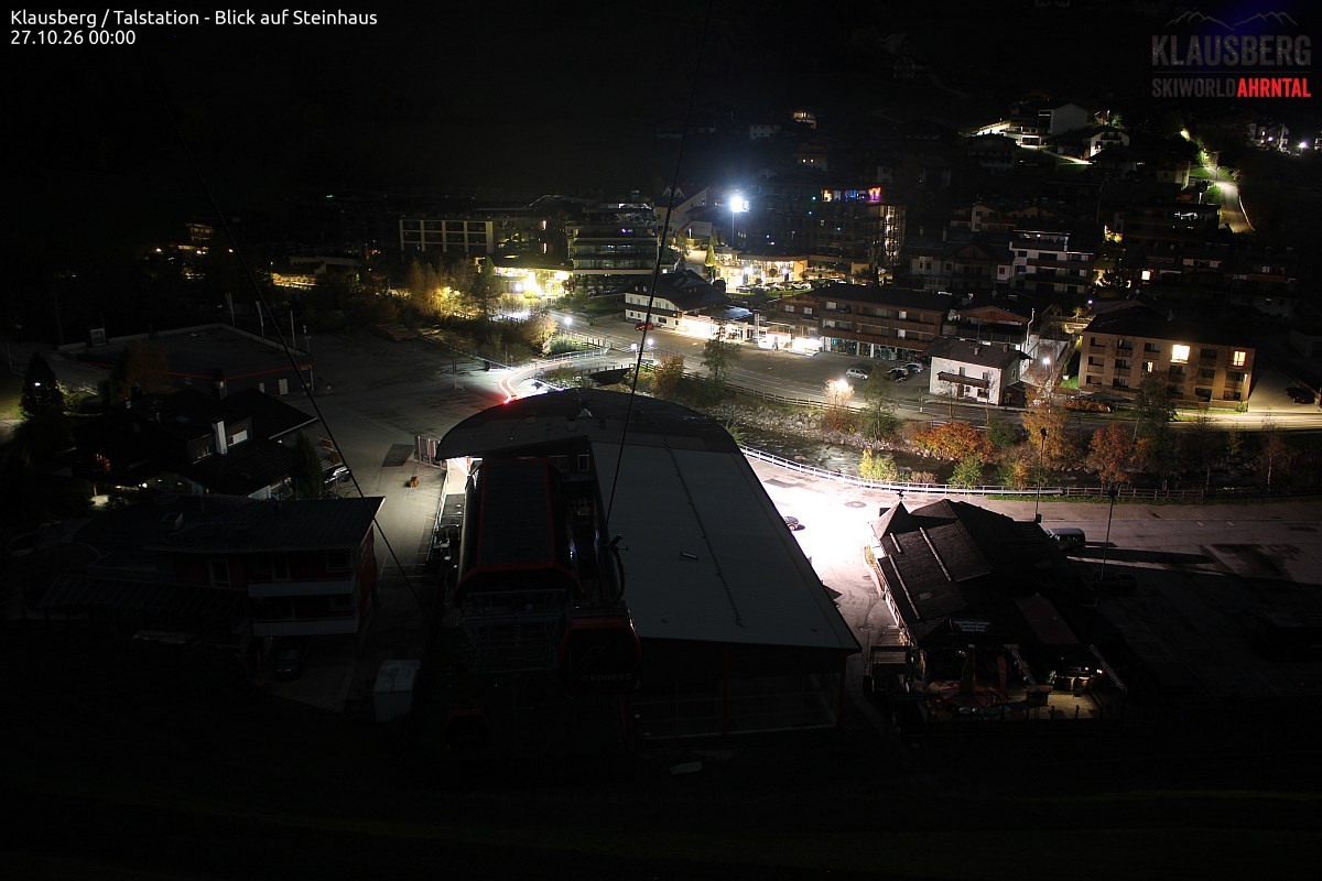 Archived image Webcam Klausberg gondola, Cadipietra/Steinhaus