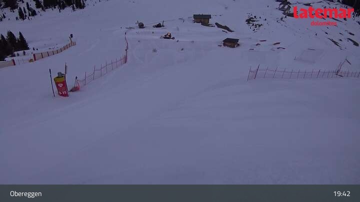 Archived image Webcam Obereggen: Terrain Park