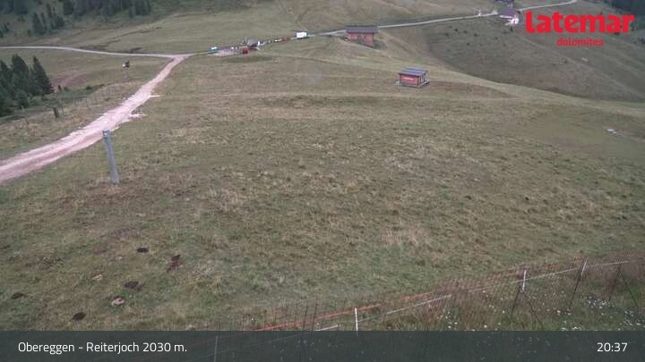Archived image Webcam Obereggen: Terrain Park